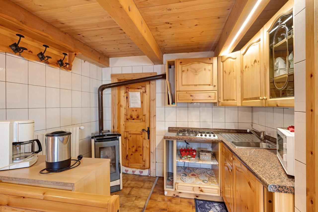 La Tea Di Heidi Apartment Livigno Bagian luar foto